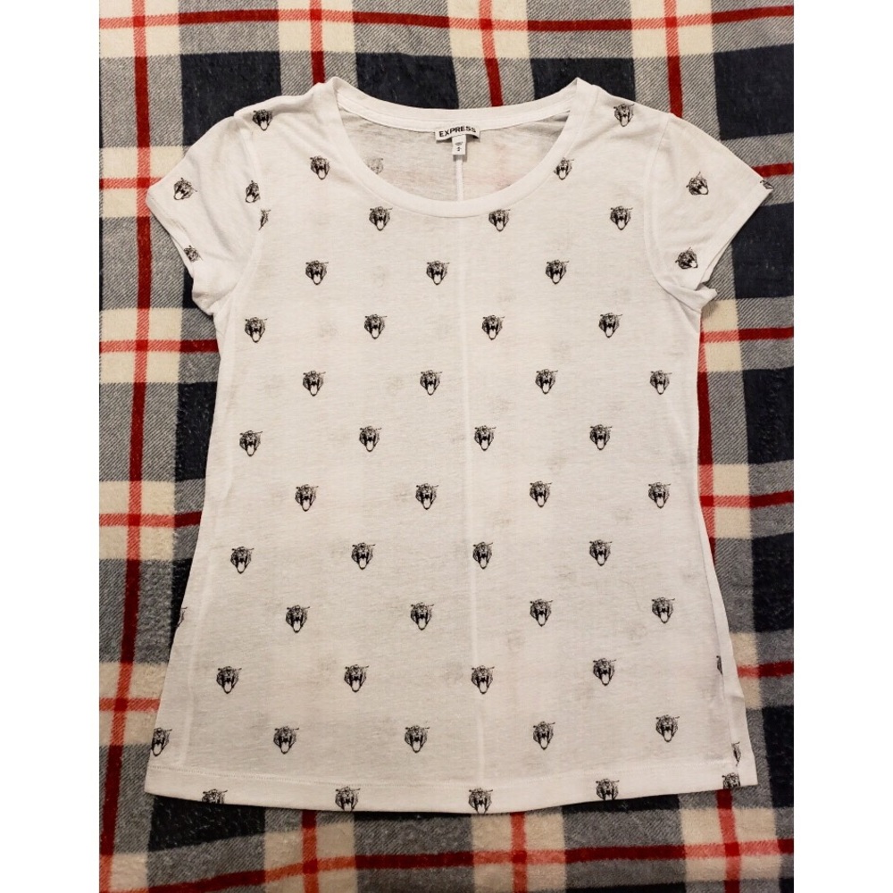 HP! 🥳 Express t-shirt with tigers print